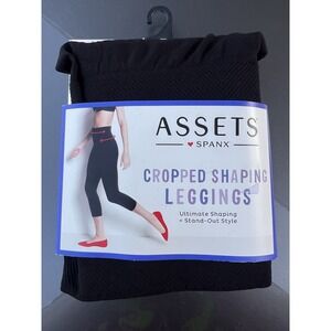 Assets by SPANX Cropped Shaping Leggings Size 1X Love Black NWT MSRP $26